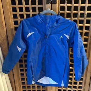 Rain jacket. Size 8